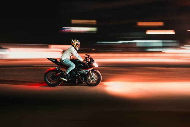 Need a Motorcycle Accident Attorney? Make Sure They Have These 3 Qualities